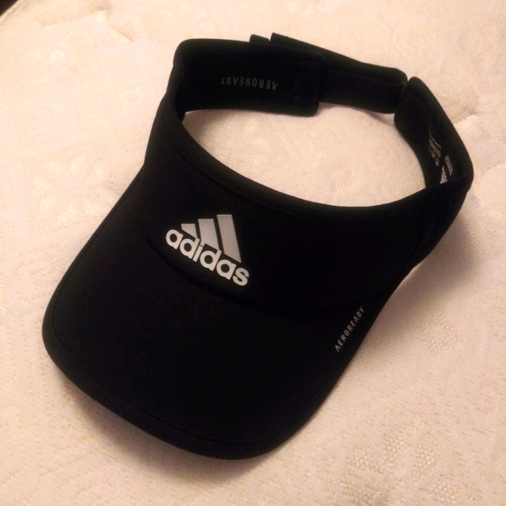 ADIDAS black visor aeroready Velcro adjustable hat